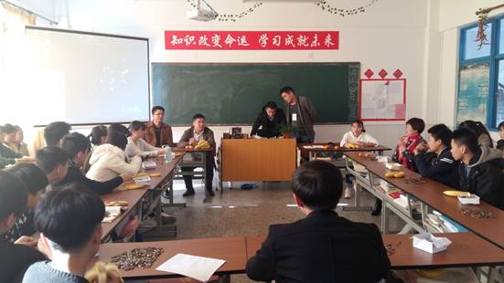 说明: C:\Users\15265\Desktop\校企合作\校企合作交流\校企合作交流会2.jpg